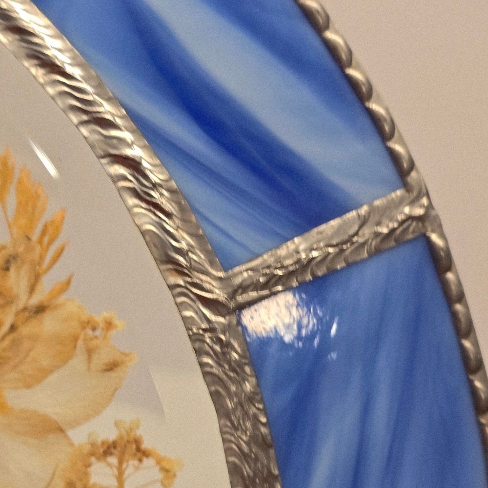 Vintage Large Cobalt Blue Stained Glass Dried Pressed Flowers Window Suncatcher - Picture 8 of 11